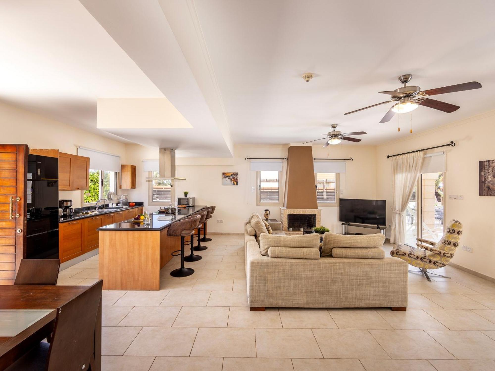 Villa Malama Paralimni Ngoại thất bức ảnh