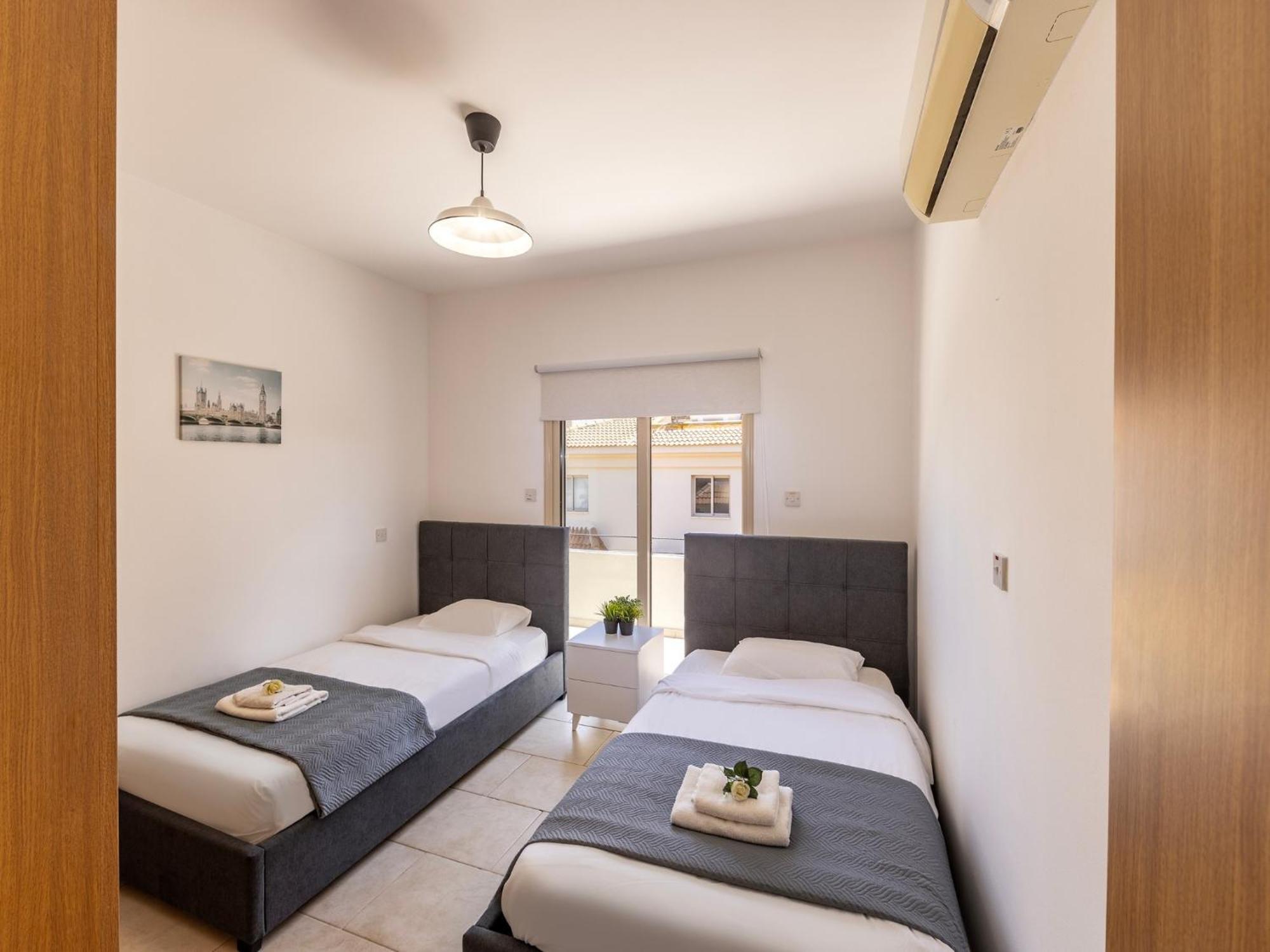 Villa Malama Paralimni Ngoại thất bức ảnh