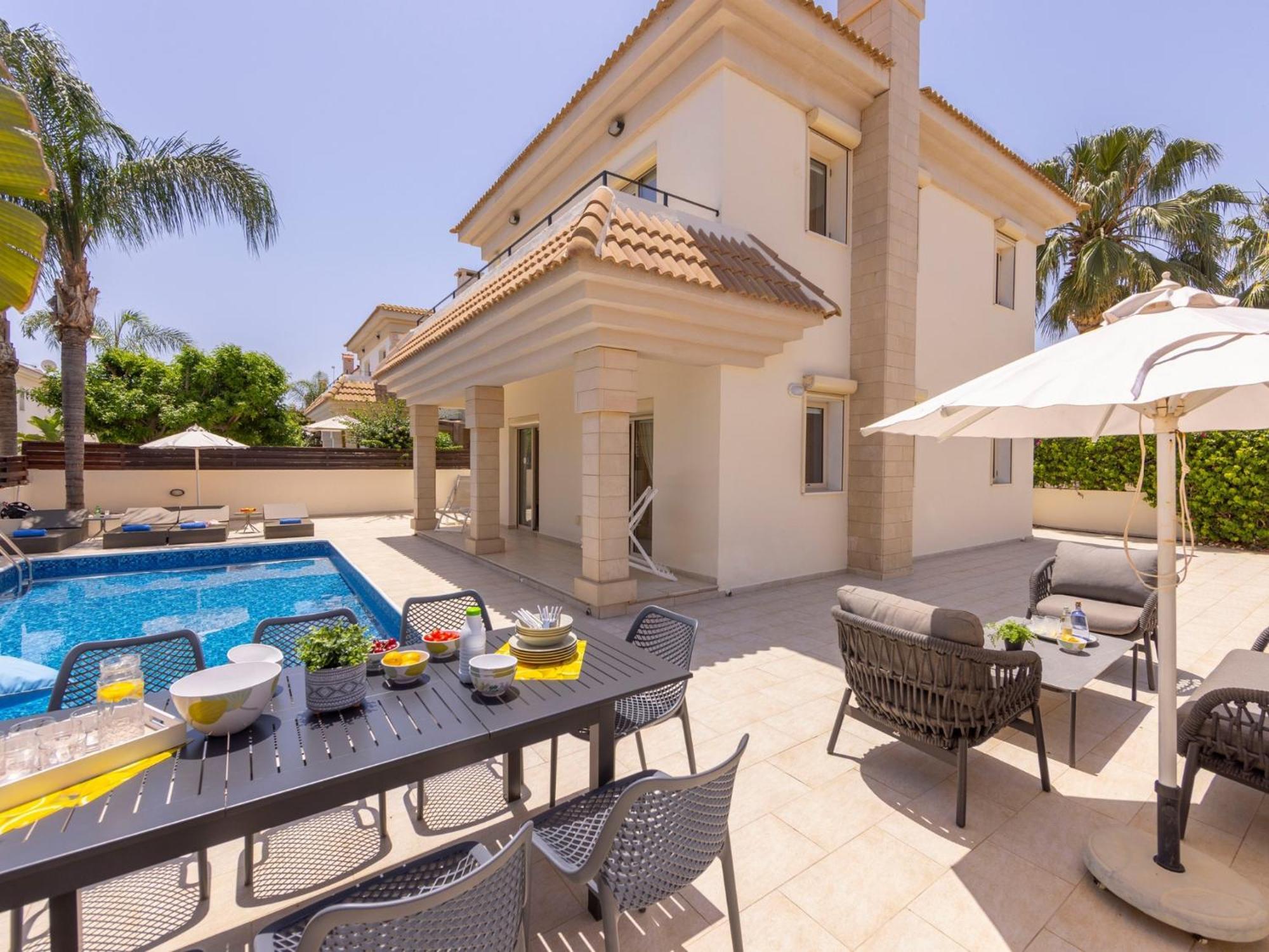 Villa Malama Paralimni Ngoại thất bức ảnh