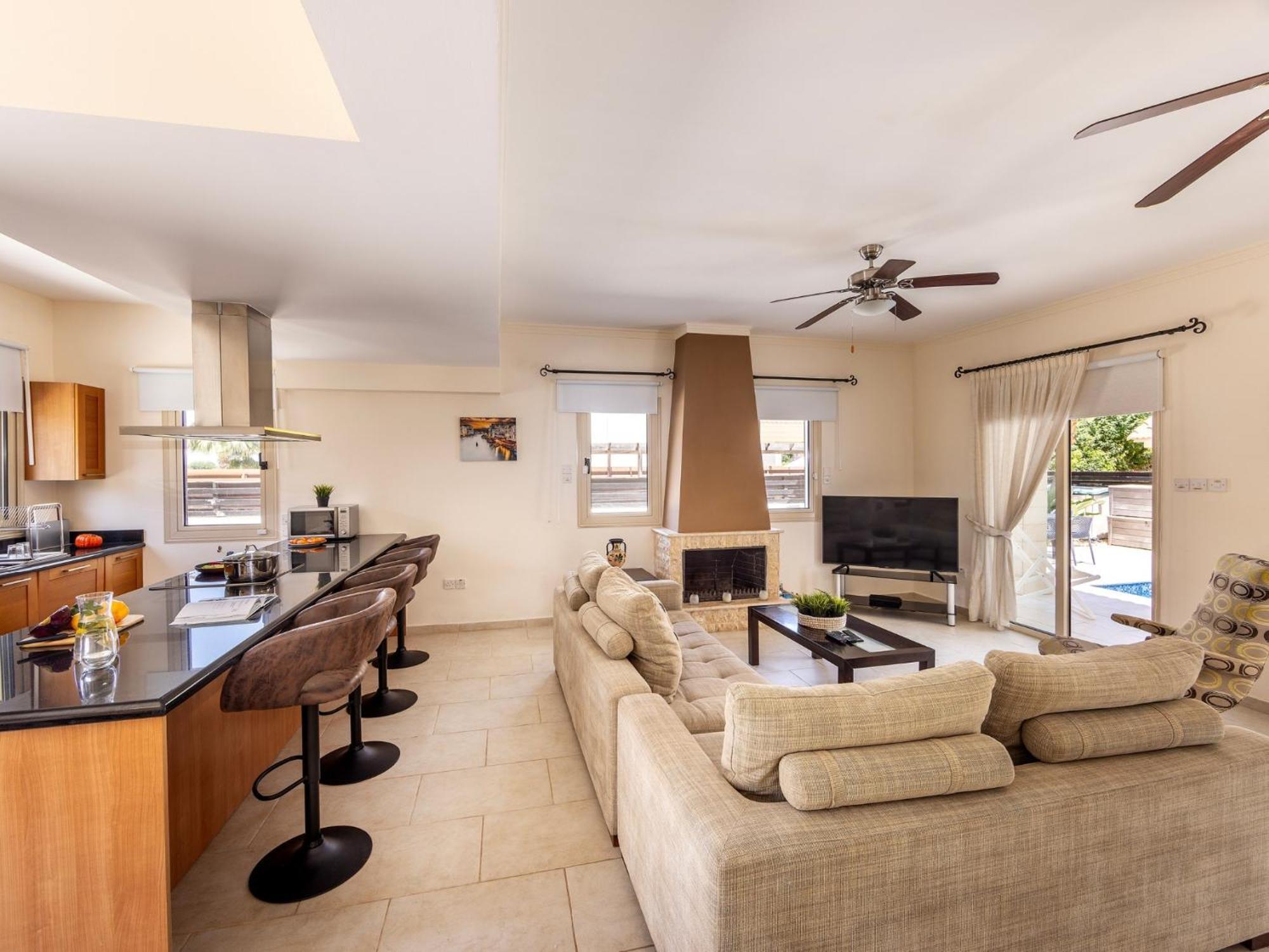 Villa Malama Paralimni Ngoại thất bức ảnh