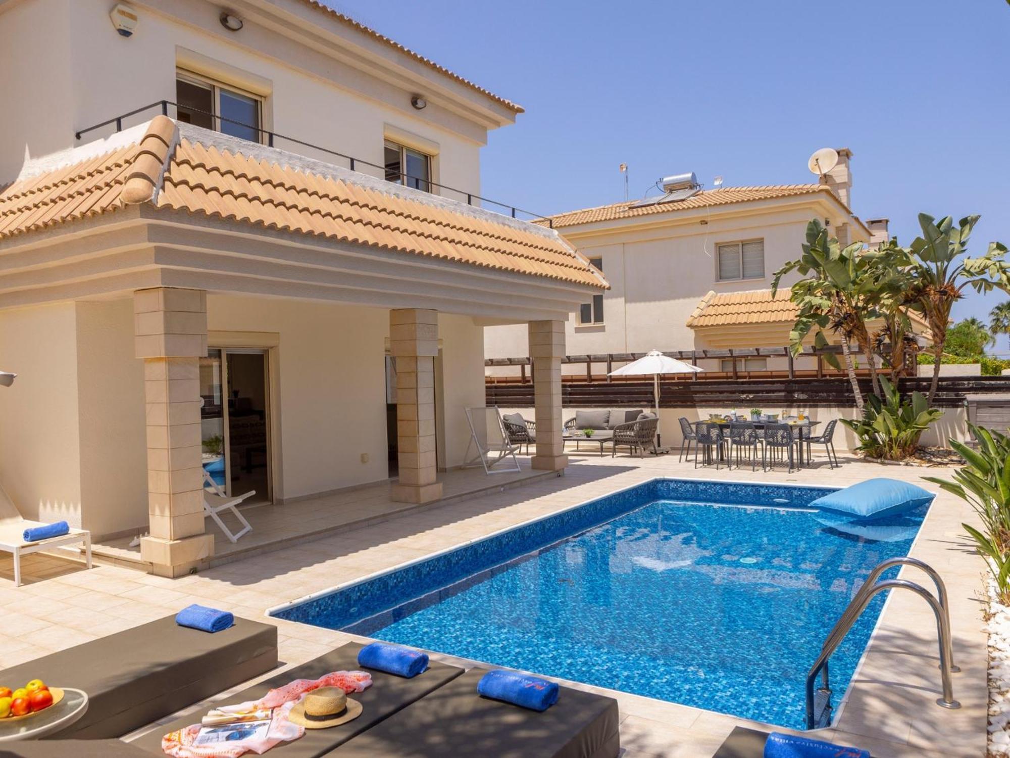 Villa Malama Paralimni Ngoại thất bức ảnh