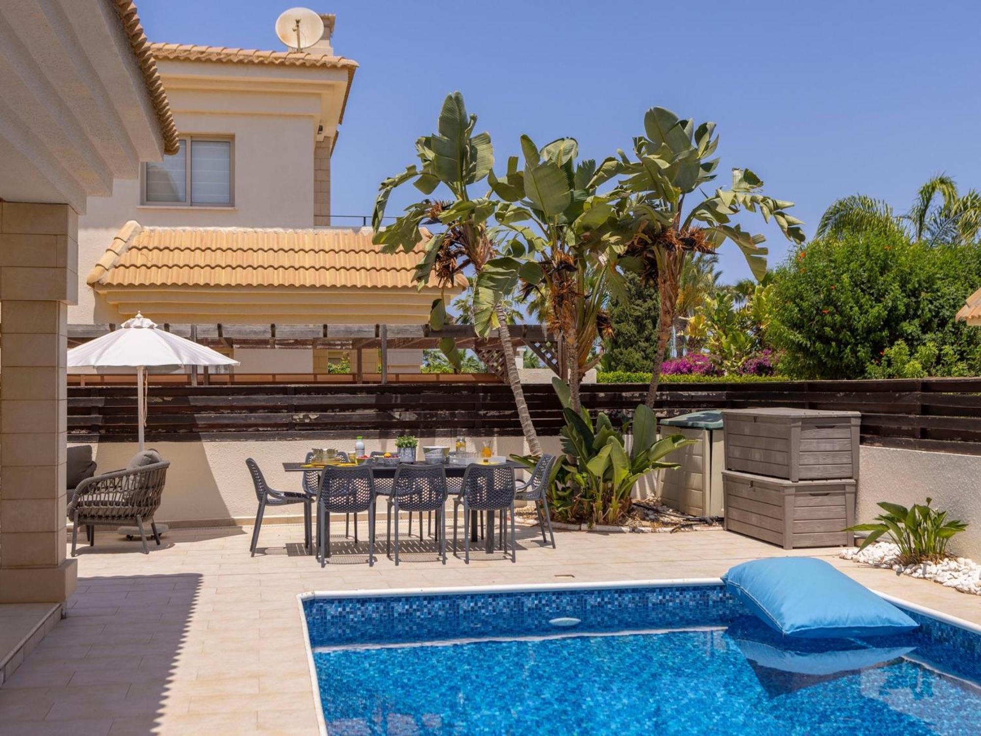Villa Malama Paralimni Ngoại thất bức ảnh