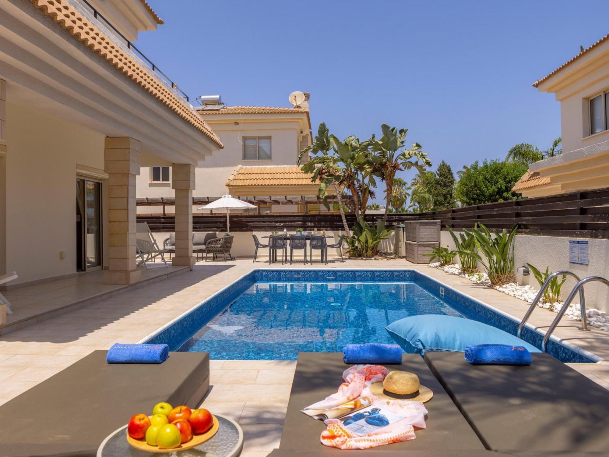Villa Malama Paralimni Ngoại thất bức ảnh