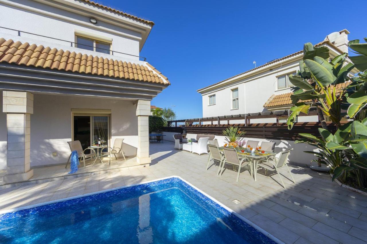Villa Malama Paralimni Ngoại thất bức ảnh