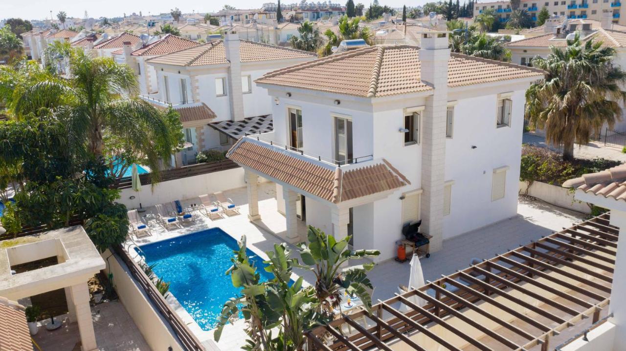 Villa Malama Paralimni Ngoại thất bức ảnh