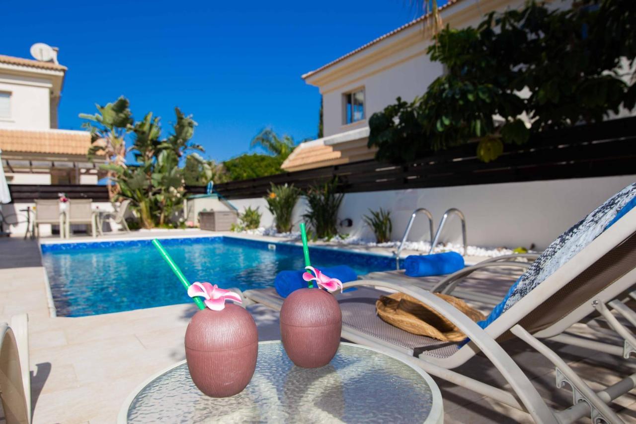 Villa Malama Paralimni Ngoại thất bức ảnh